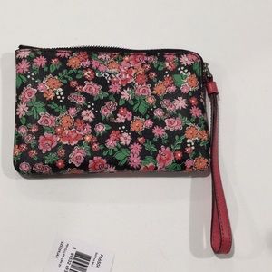 Coach Wristlet brand new with tag!